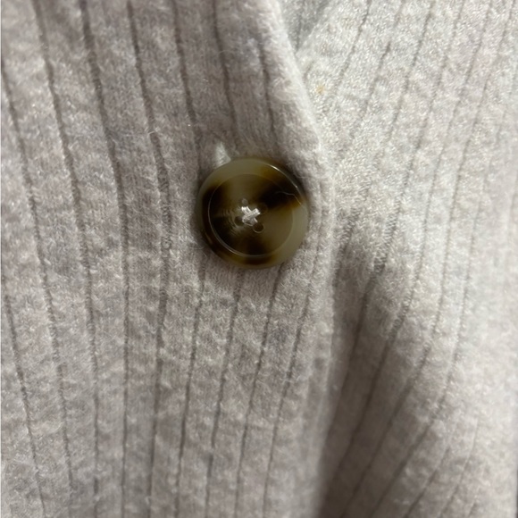 Madewell Cameron Ribbed Cardigan Sweater in Coziest Yarn Size L - Picture 5 of 7